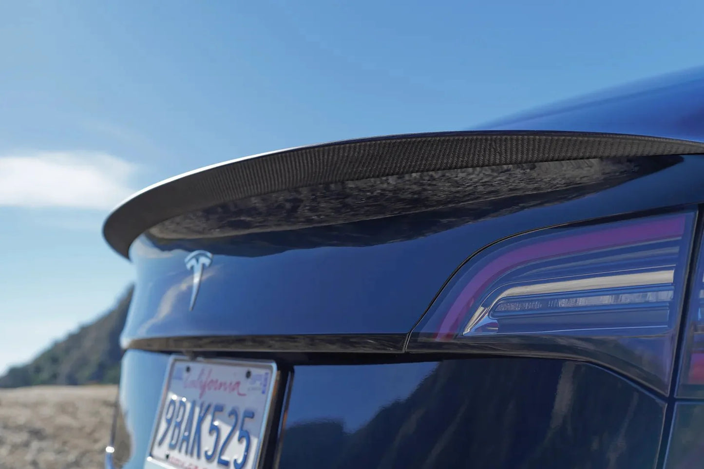 2017-2024 Tesla Model 3 & Y 1st Gen - Glossy Carbon Fiber Performance Spoiler
