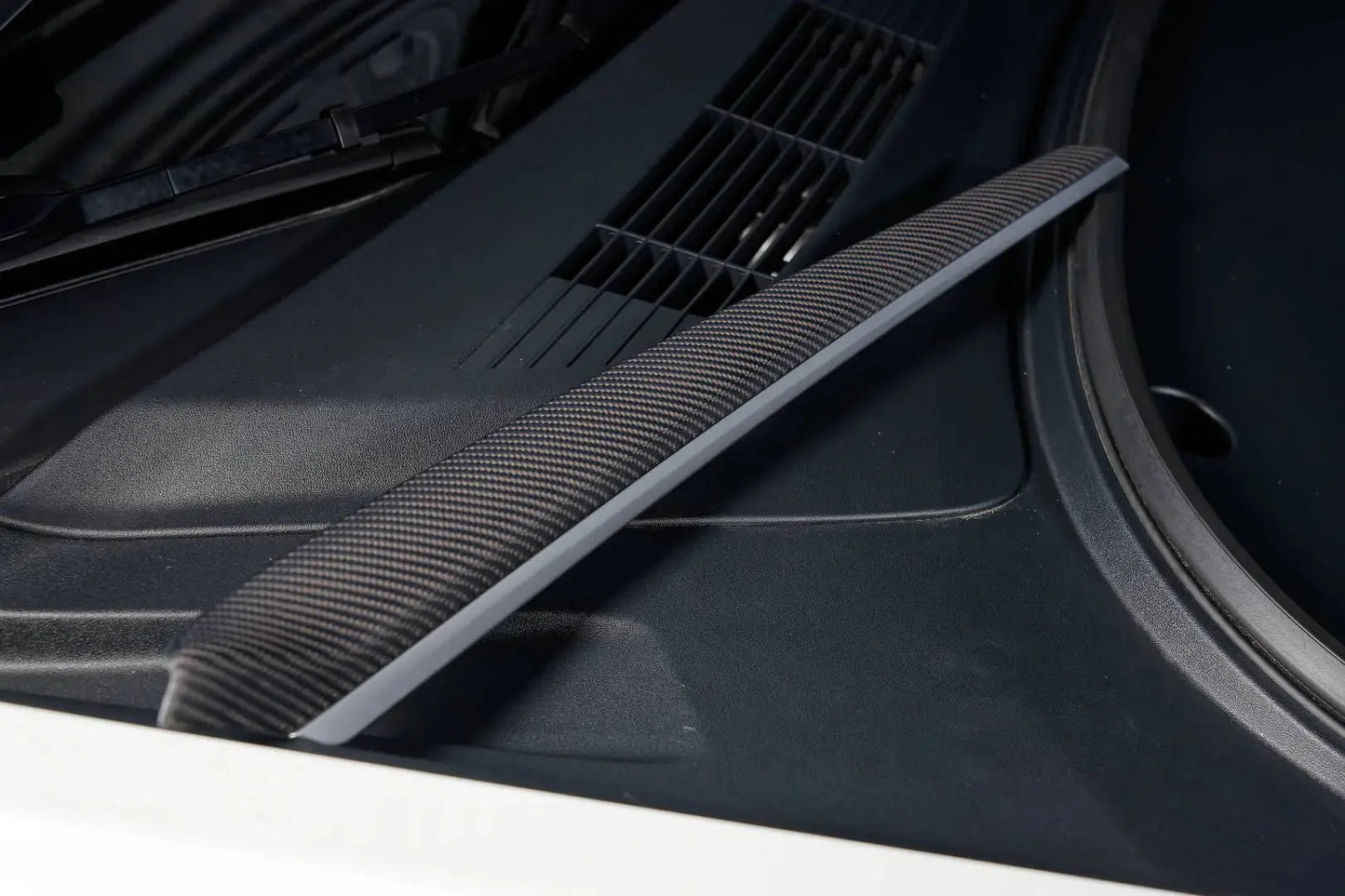 2021-2023 Tesla Model 3/Y - Matte Carbon Fiber Door Trim Replacement